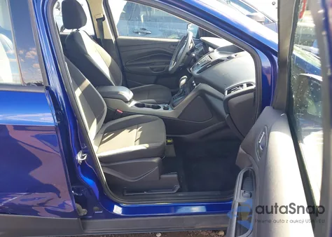 2013 Ford Escape S z USA, uszkodzony, nr VIN 1FMCU0F75DUA92125